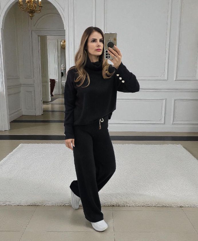 Compleu tricotat cu perle la maneci Edith
