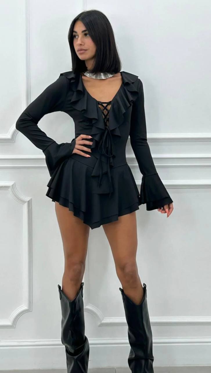 Rochie/ Body cu volane Black Allure