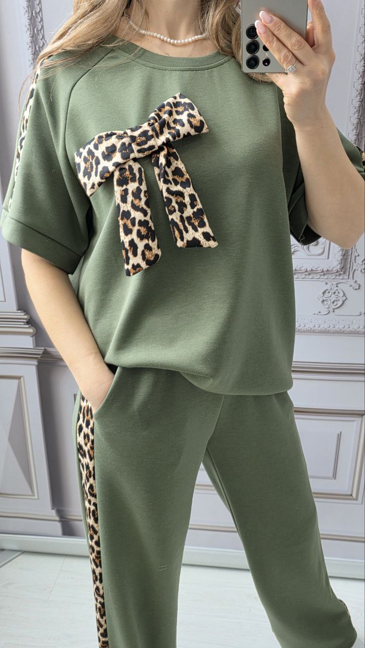 Compleu cu funda animal print si maneca scurta Cheyenne