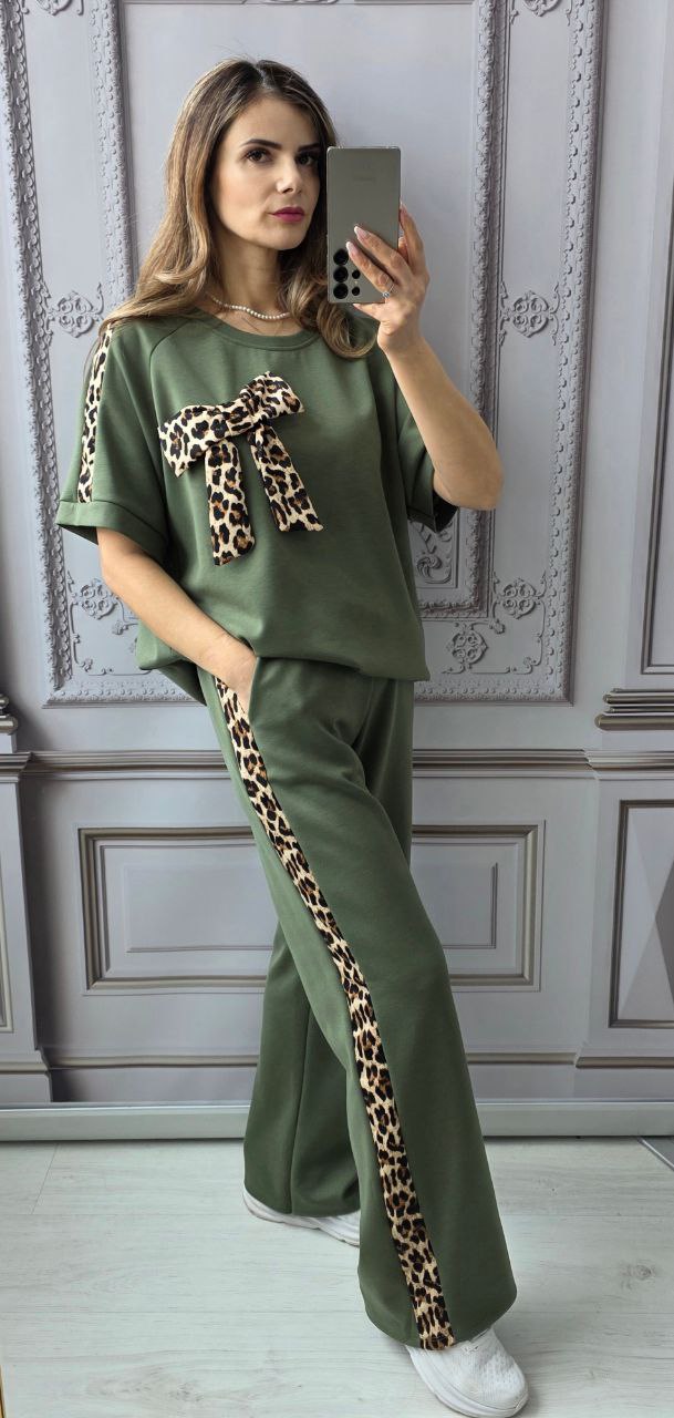 Compleu cu funda animal print si maneca scurta Cheyenne