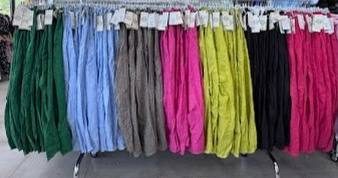 Pantaloni largi din in 100% Ines