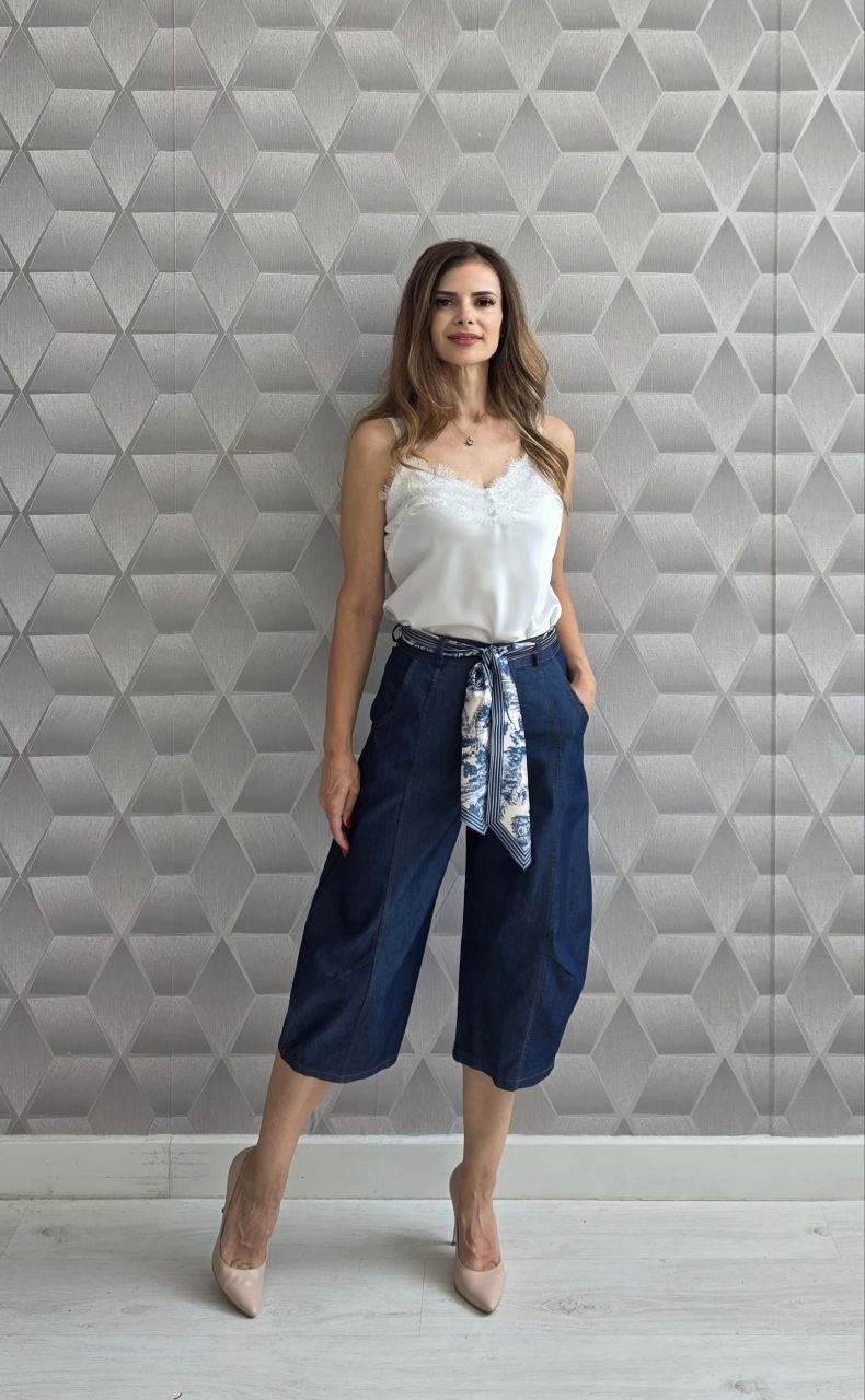 Pantaloni din bumbac cu eșarfă