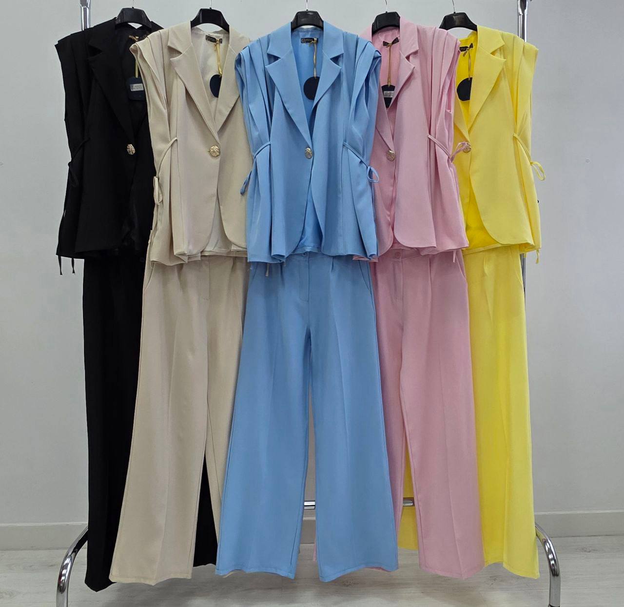Costum elegant fara maneci Esthera